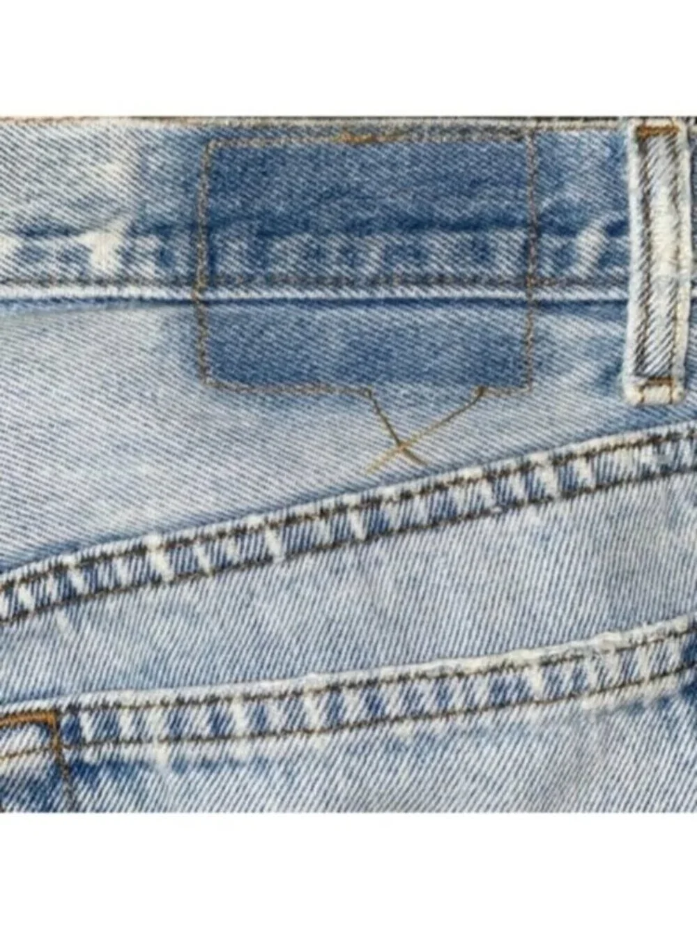 Levis 501 Jeans Mens 32 x 30 Lt Blue Cotton Button Fly Batwing Distress USA VTG
